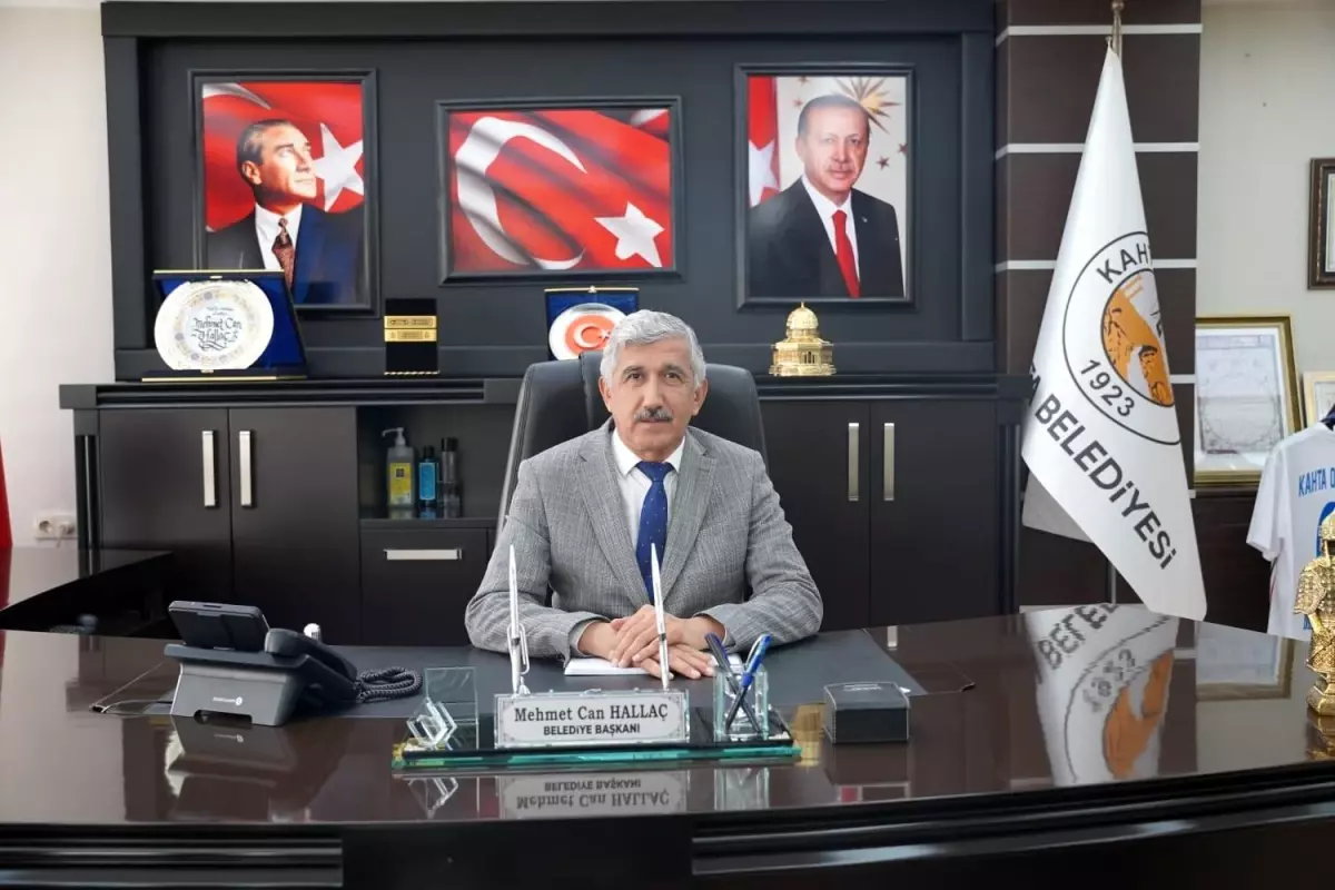 Başkan Hallaç\'tan 29 Ekim Cumhuriyet Bayramı mesajı