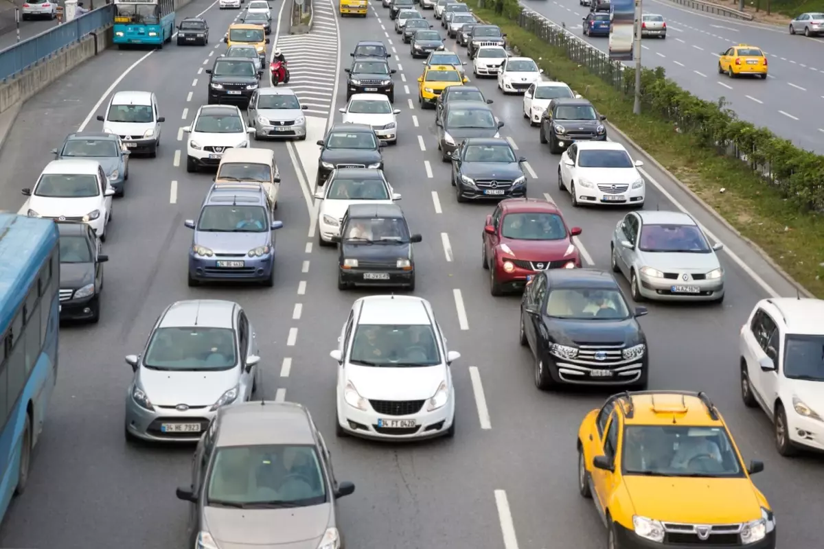 Benzine 85 kuruş zam gelmesi bekleniyor