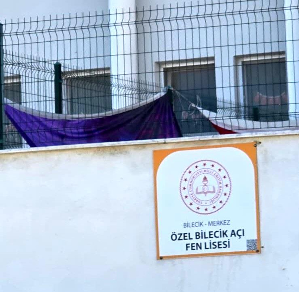 Bilecik\'te Bayrak Krizi