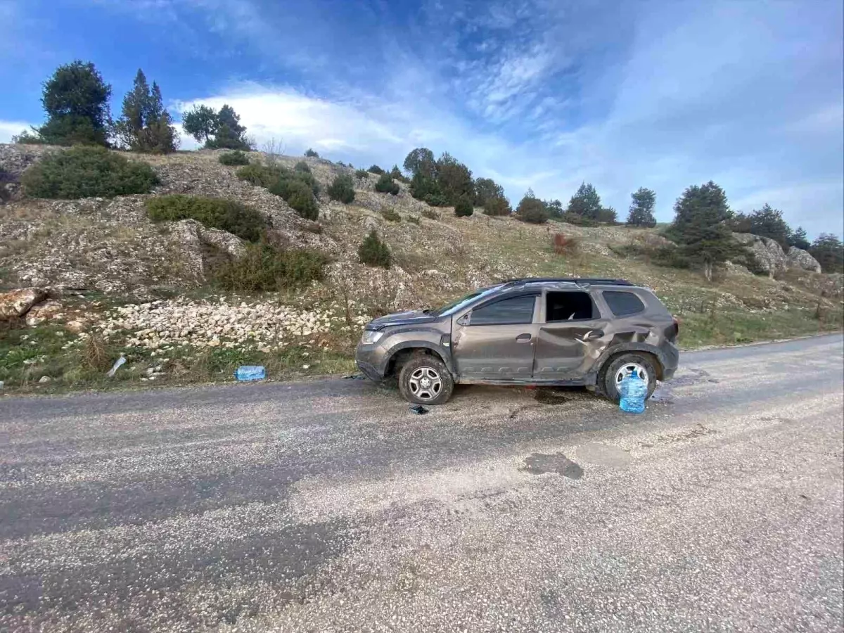 Bilecik\'te Trafik Kazası: 2 Yaralı