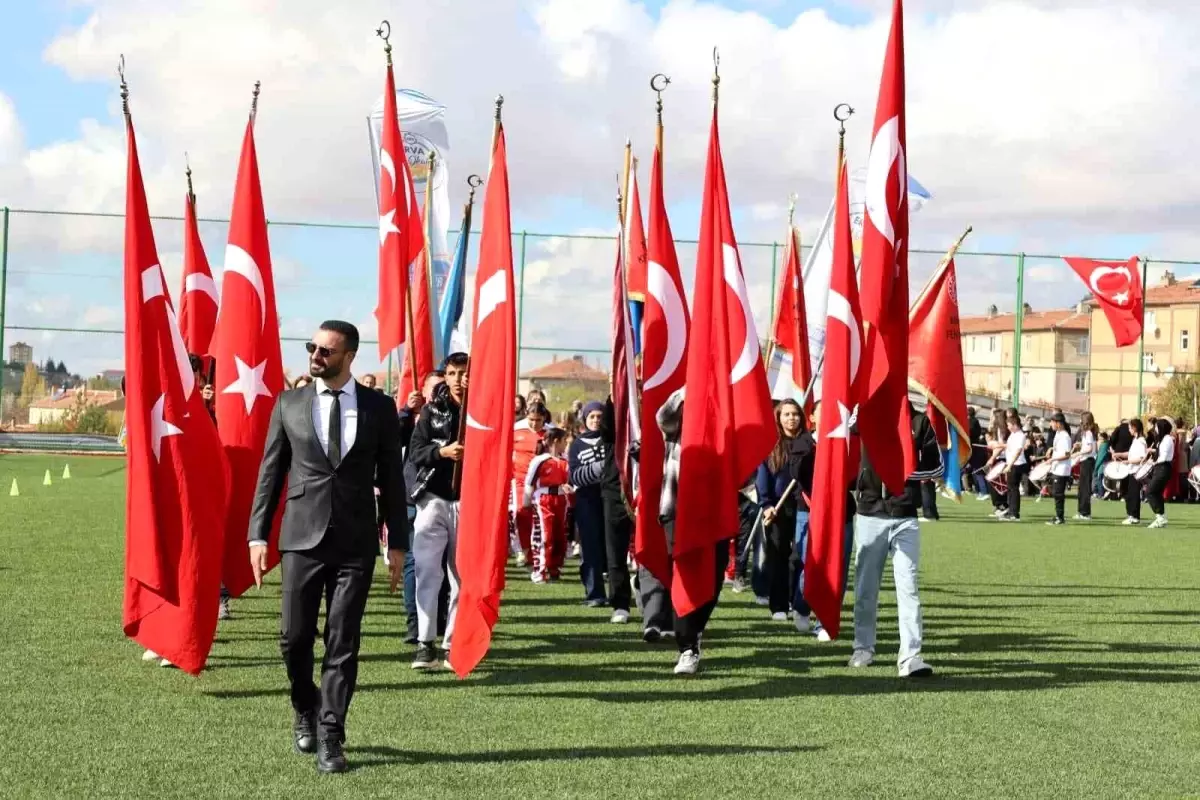 Kayseri\'de Cumhuriyet Bayramı Coşkusu