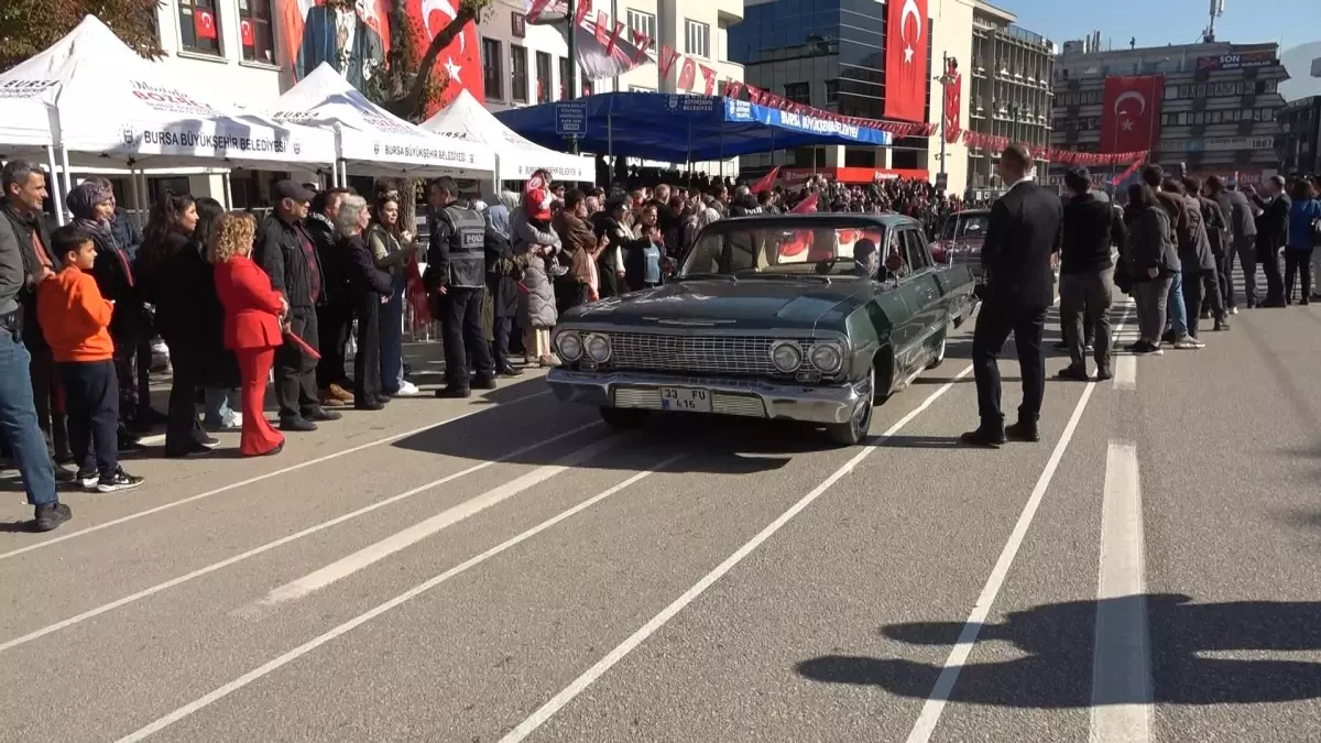Bursa\'da Cumhuriyet Bayramı Coşkusu