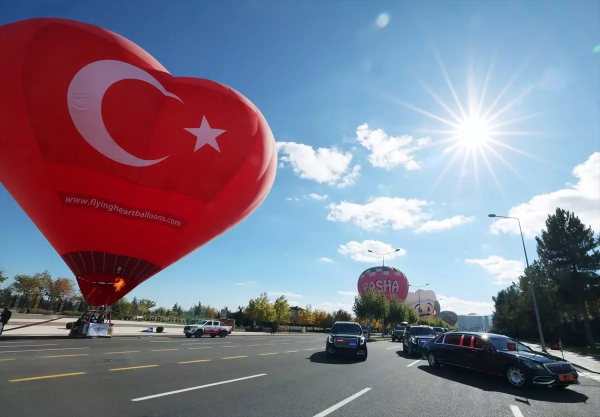 Cumhuriyet Bayramı\'nda Sıcak Hava Balonu Etkinliği