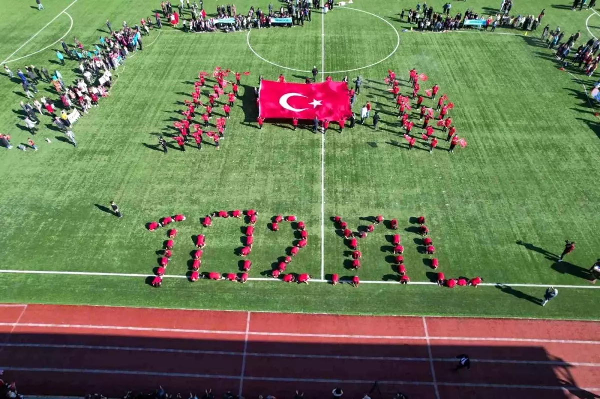 Sındırgı\'da Deprem ve Bayram Coşkusu