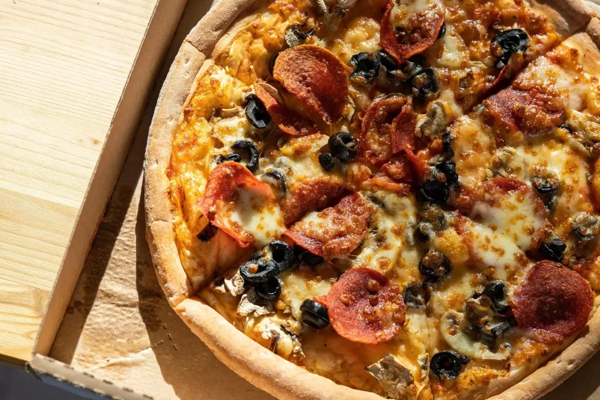 Dünyaca ünlü pizzacı şubelerini teker teker kapatıyor