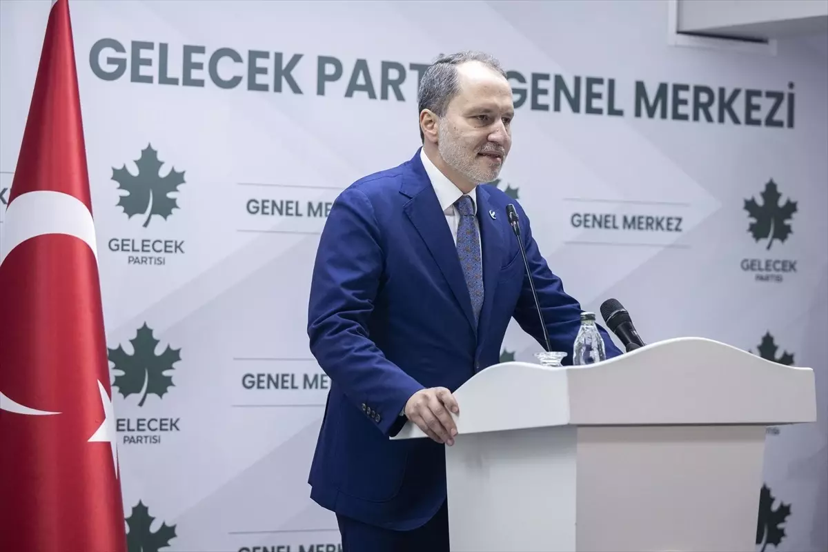 Erbakan ve Davutoğlu\'ndan ortak basın açıklaması