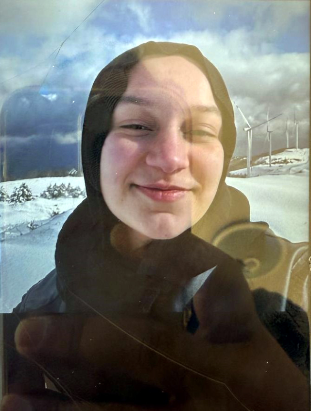 Gebze'de yıkılan binada 2 kişinin cansız bedenine ulaşıldı, 1 kişi sağ çıkarıldı Gebze'de yıkılan binada 2 kişinin cansız bedenine ulaşıldı, 1 kişi sağ çıkarıldı