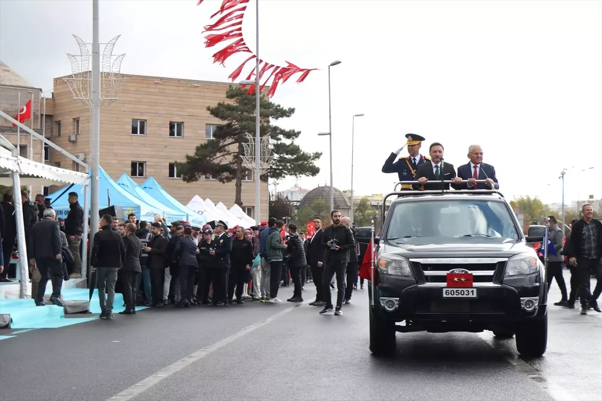 İç Anadolu\'da Cumhuriyet\'in 102. yıl dönümü kutlamaları