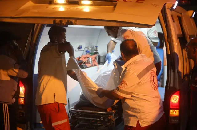 İsrail, Gazze'yi bombaladı! Hamas'tan ilk açıklama geldi