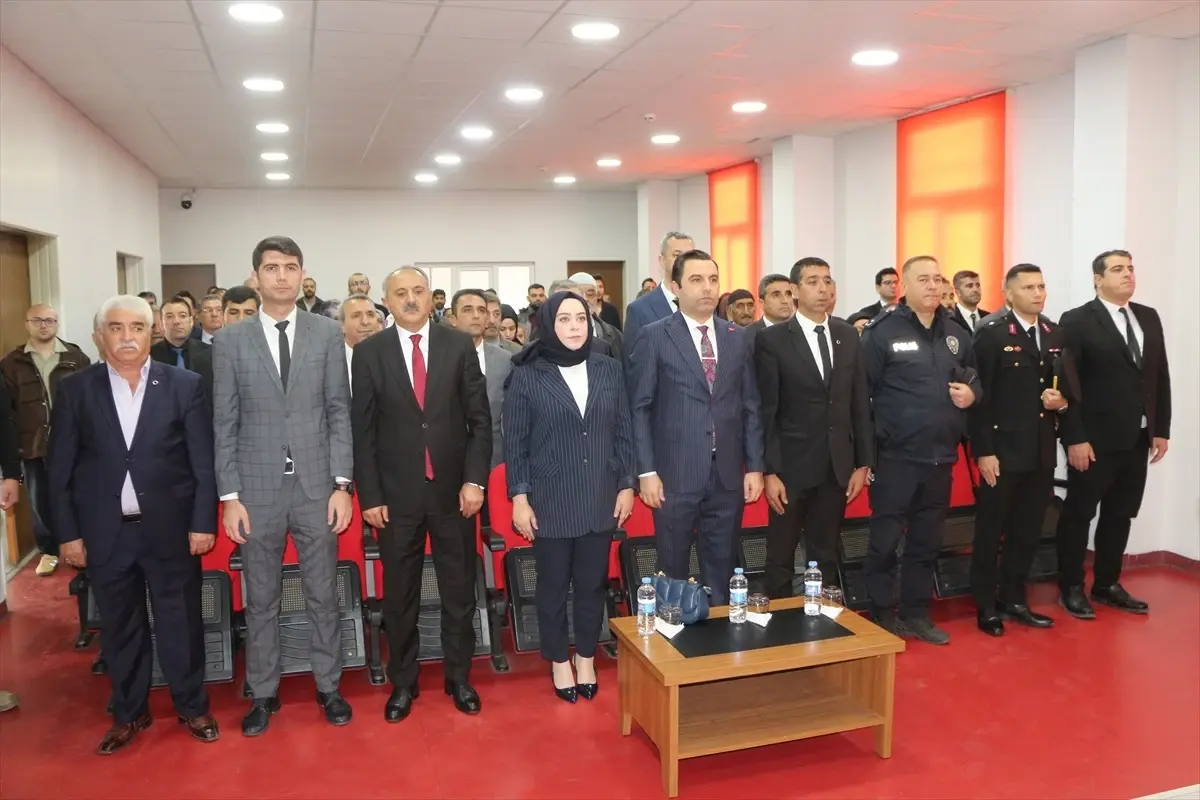 Karlıova\'da Cumhuriyet Bayramı Töreni