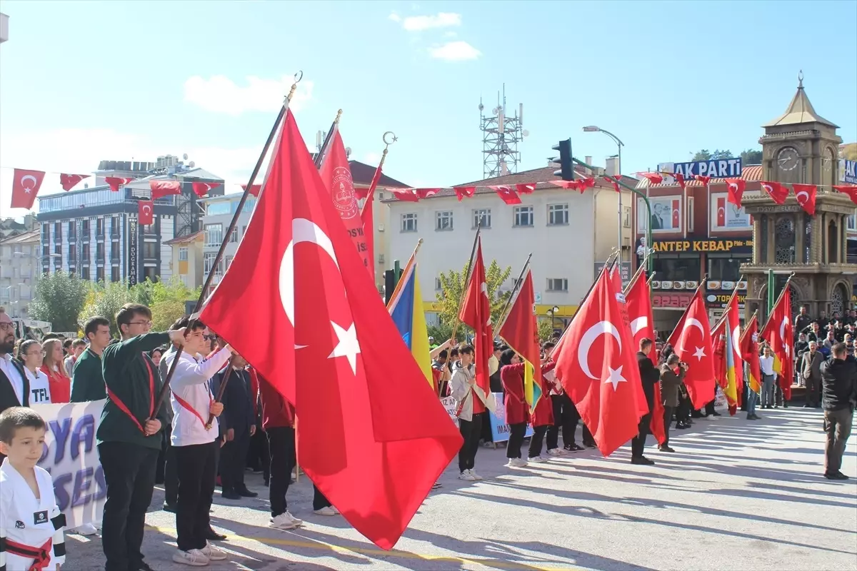 Tosya\'da Cumhuriyet Bayramı Coşkuyla Kutlandı