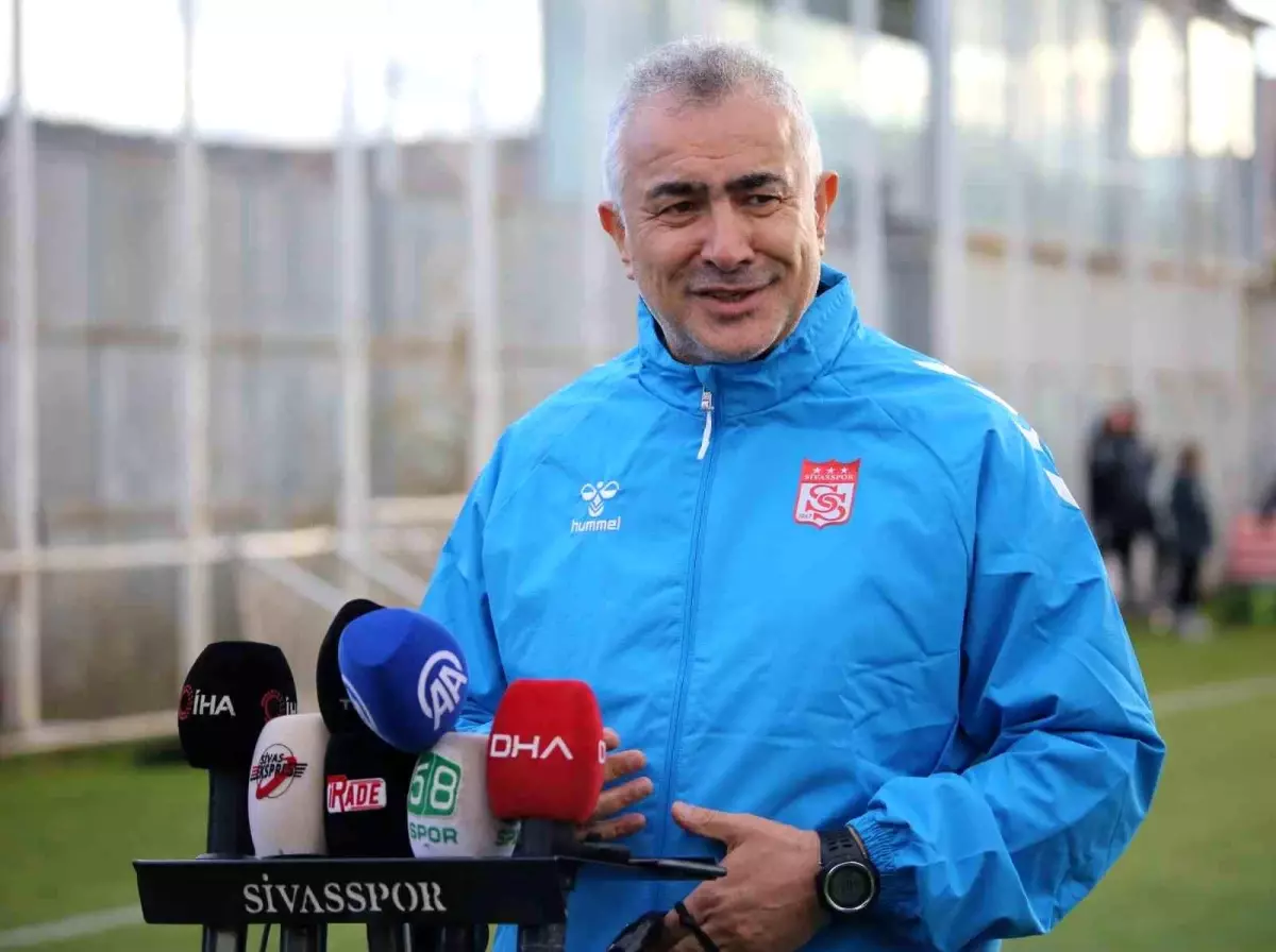 Sivasspor\'un Hedefi Play-Off