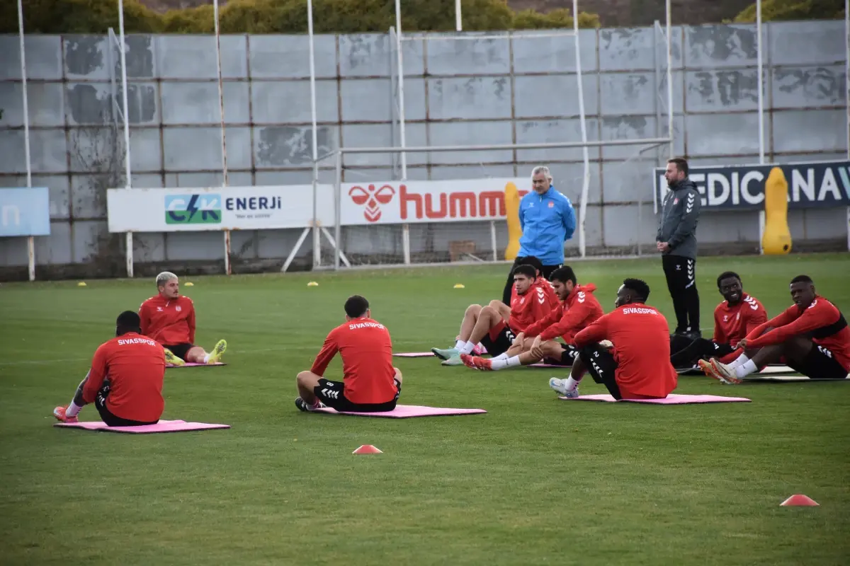 Sivasspor\'un Hedefi Play-Off
