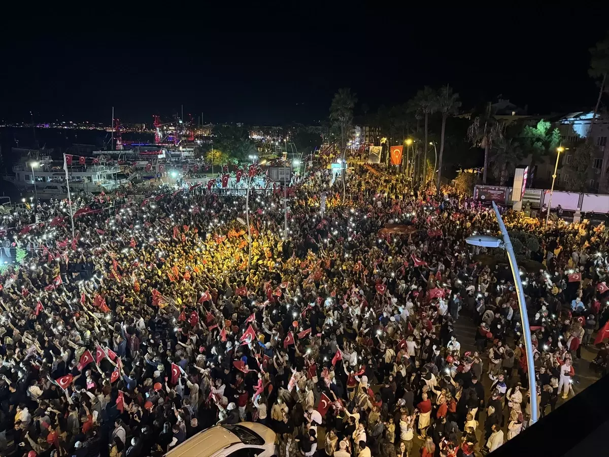 Marmaris\'te Cumhuriyet Bayramı Coşkusu