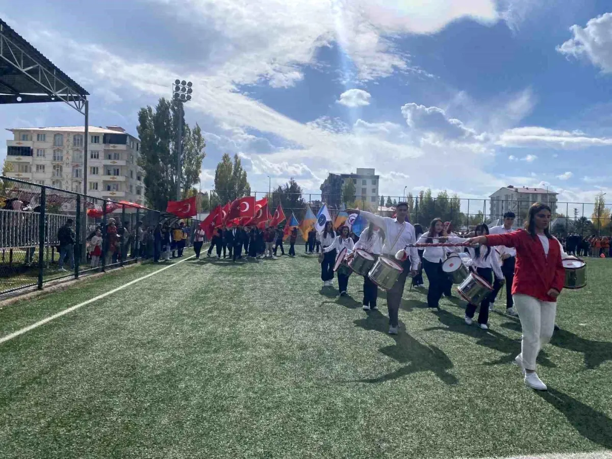 Ağrı\'nın Patnos İlçesinde Cumhuriyet Bayramı Coşkuyla Kutlandı
