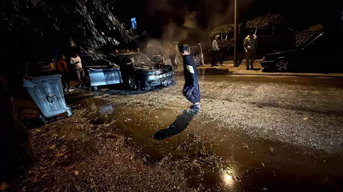 Karapınar\'da Otomobil Yangını