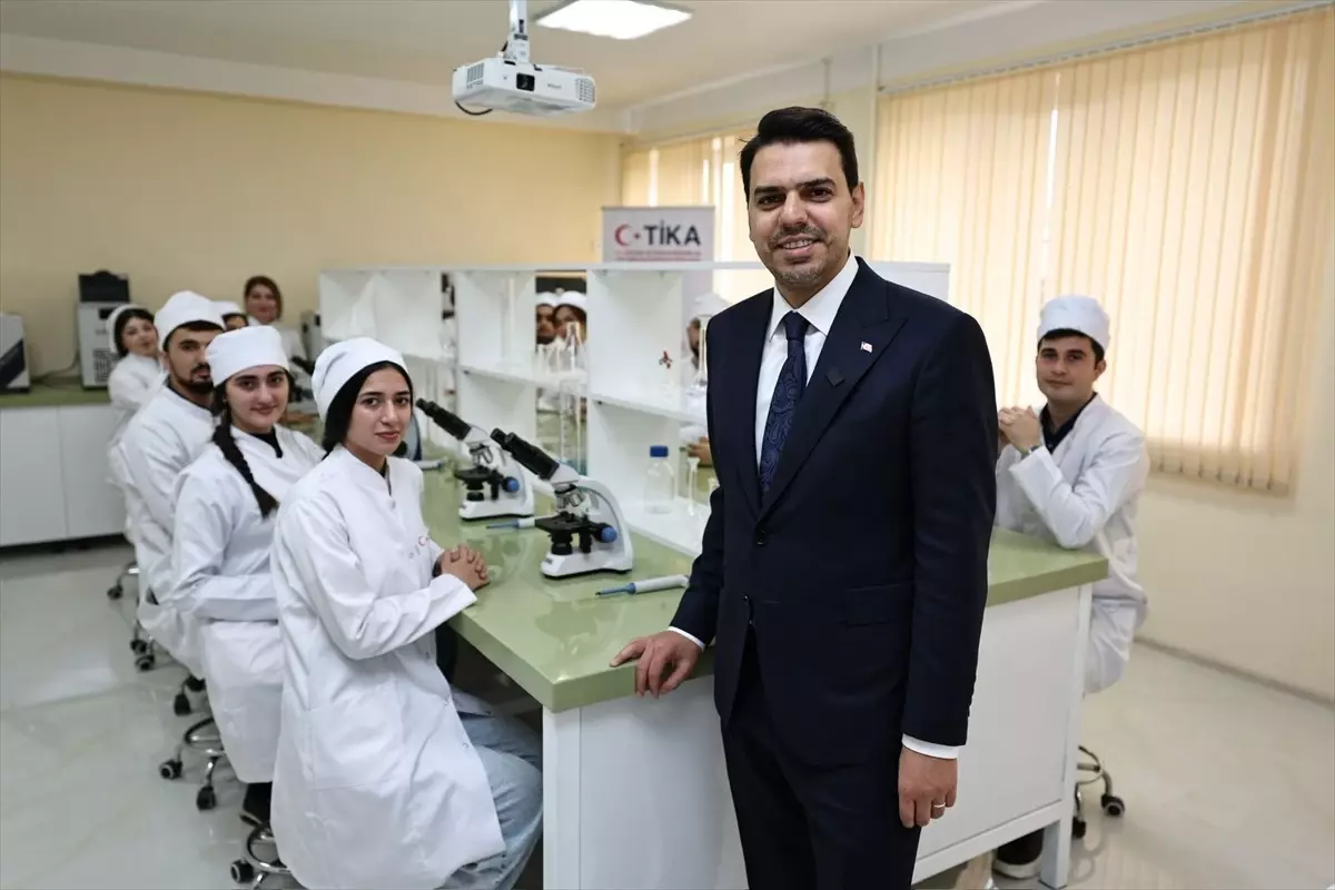 TİKA\'dan Azerbaycan\'a Eczacılık Laboratuvarı