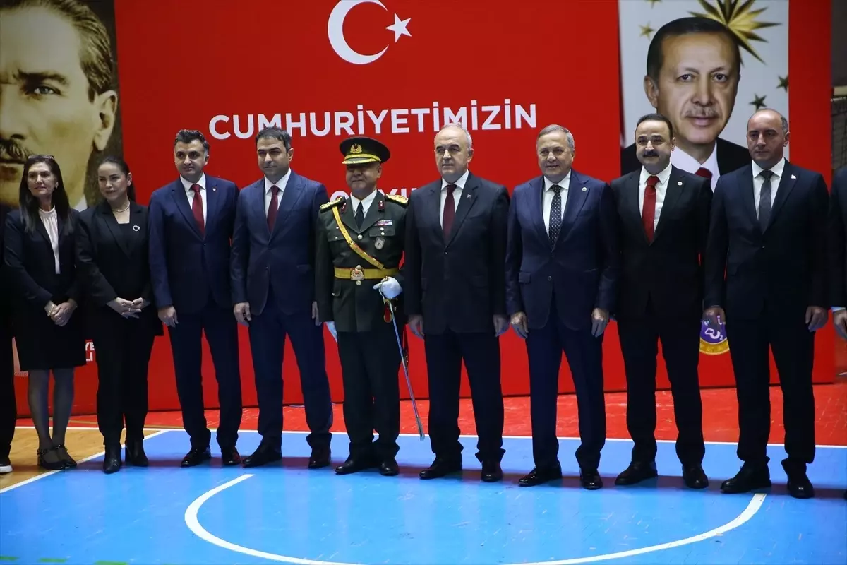 Trabzon ve çevre illerde Cumhuriyet\'in 102. yıl dönümü kutlandı