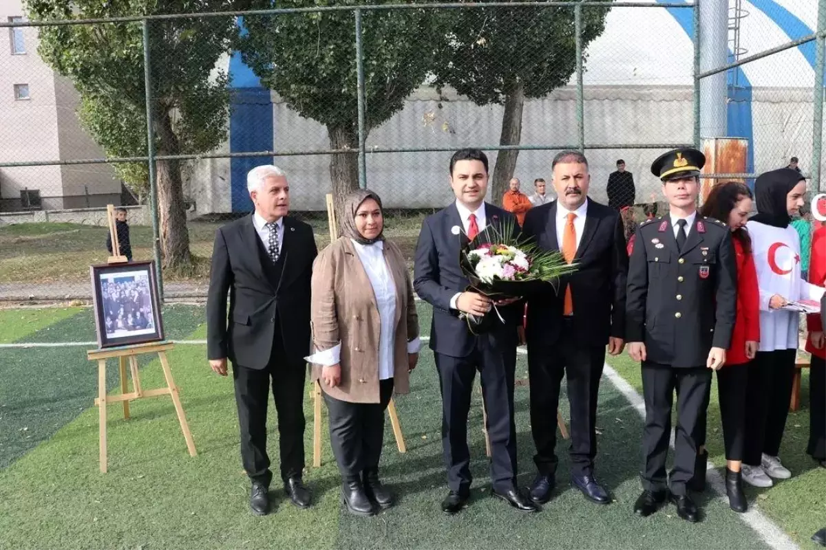 Tutak\'ta 29 Ekim Cumhuriyet Bayramı Törenleri