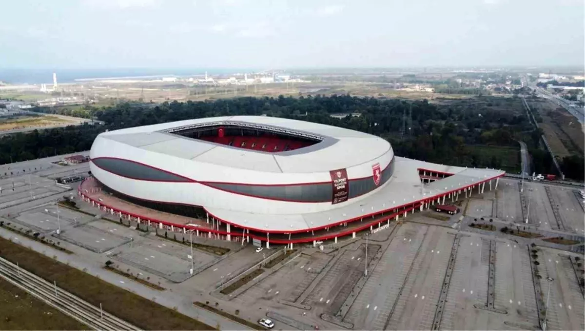 19 Mayıs Stadyumu\'ndaki Onarım Tamamlanıyor