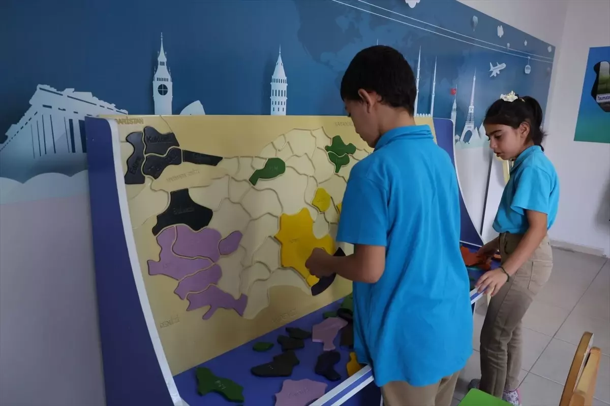 Mersin\'de Öğrencilere Uygulamalı Eğitim