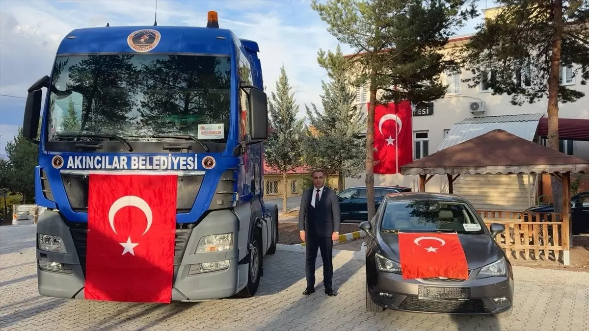 Akıncılar Belediyesi Yeni Araçlar Tanıttı
