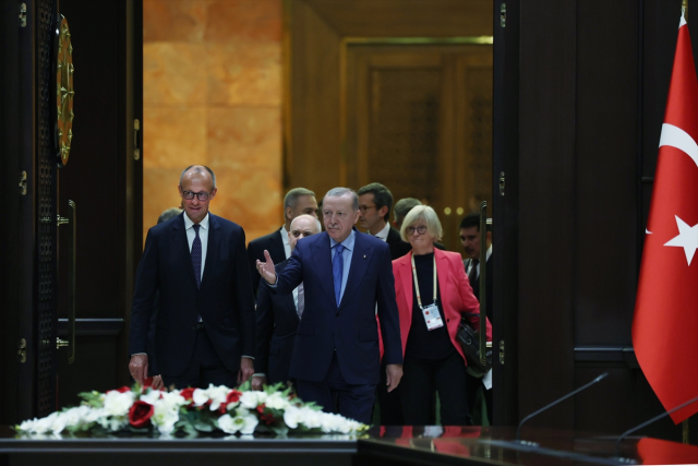 Almanya Başbakanı Merz: Türkiye'yi AB'de görmek istiyoruz Almanya Başbakanı Merz: Türkiye'yi AB'de görmek istiyoruz