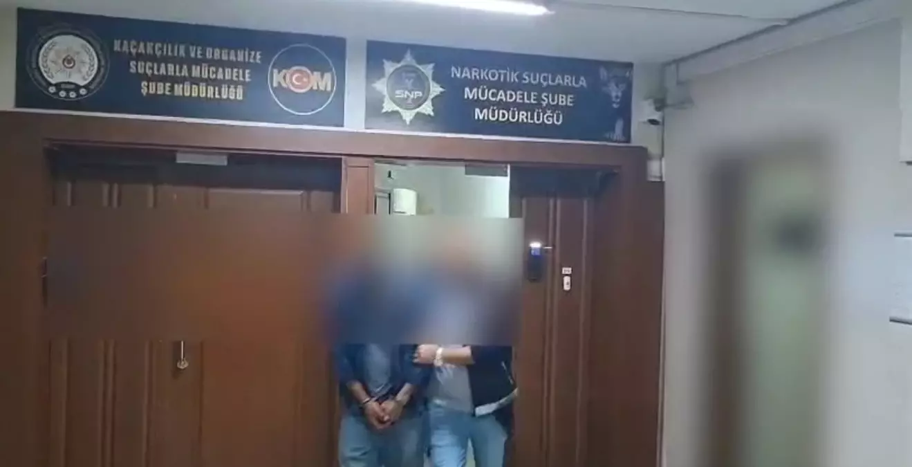Sakarya\'da uyuşturucu operasyonu: Anne ve oğul tutuklandı