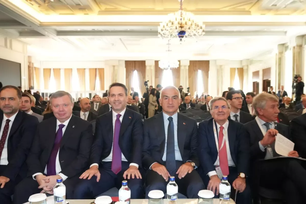 Turizm, Kültürel Etkileşimin Köprüsü