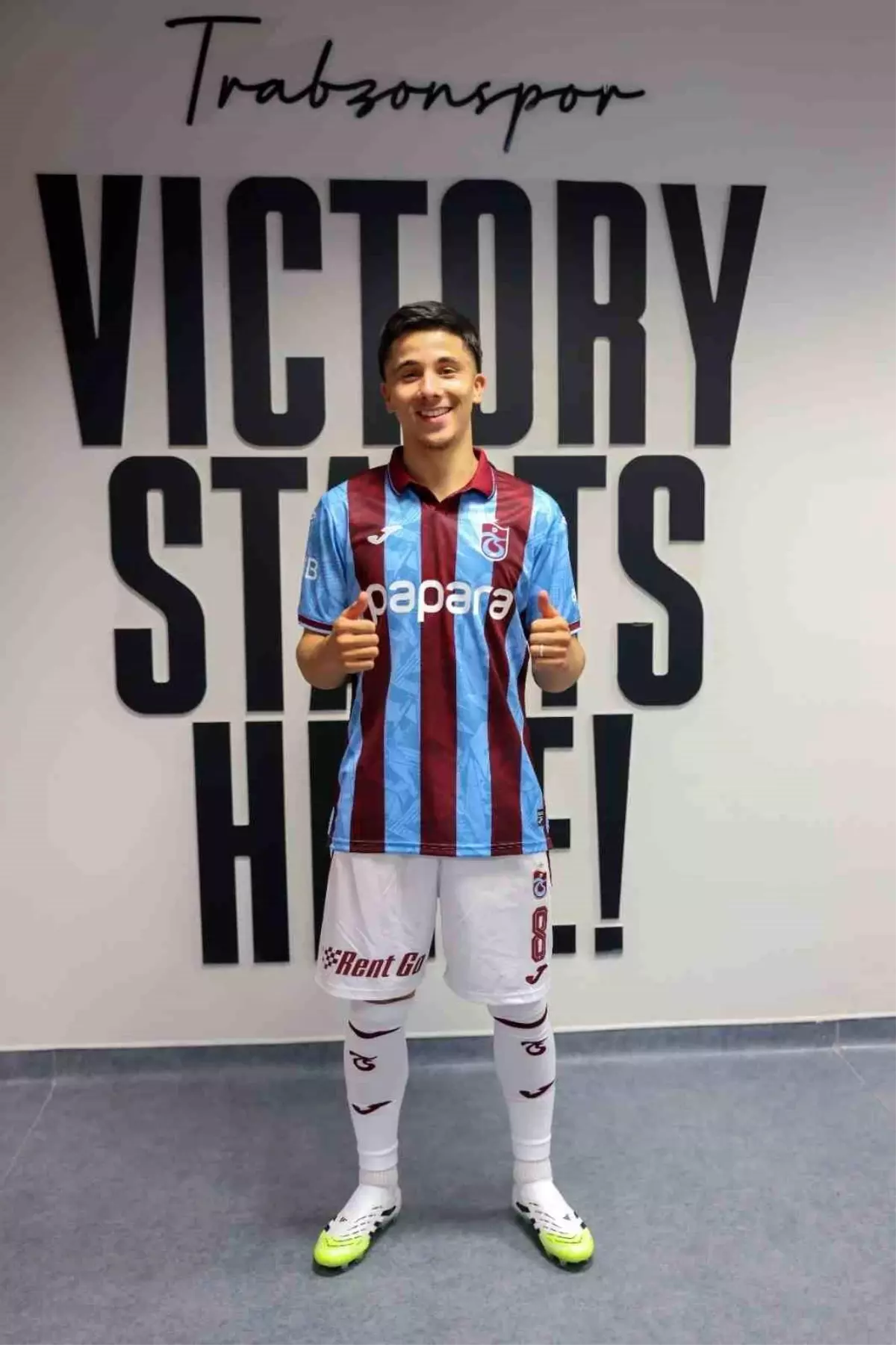 Bouchouari: Futbol Oynamak En Güzel Şey