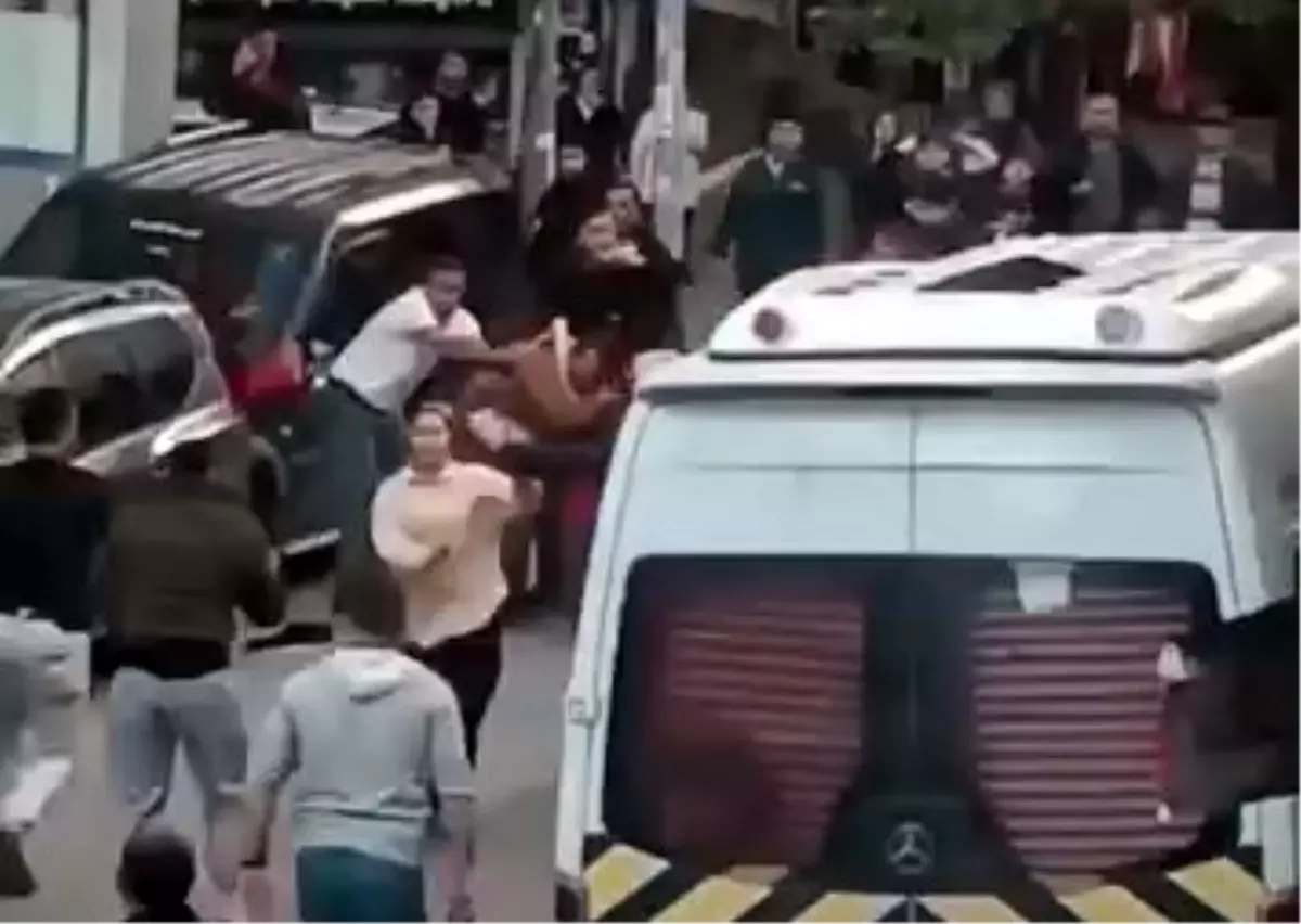 Esenyurt\'ta Aileler Arasında Kavga