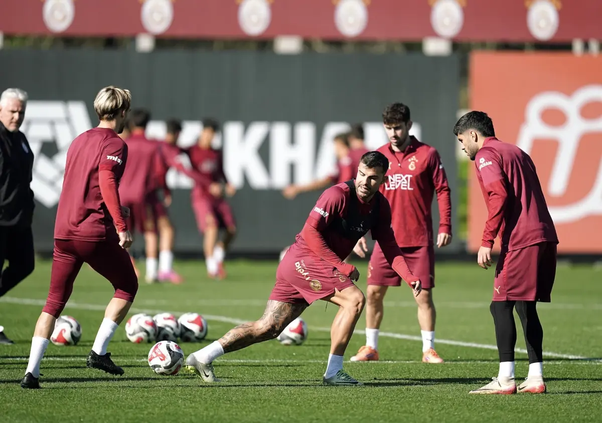 Galatasaray Trabzonspor Maçına Hazırlanıyor