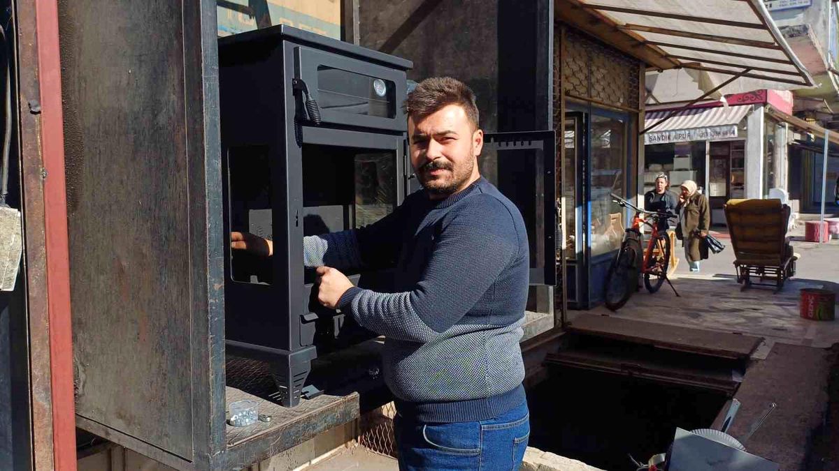 Kayseri\'de Soba Satışları Arttı