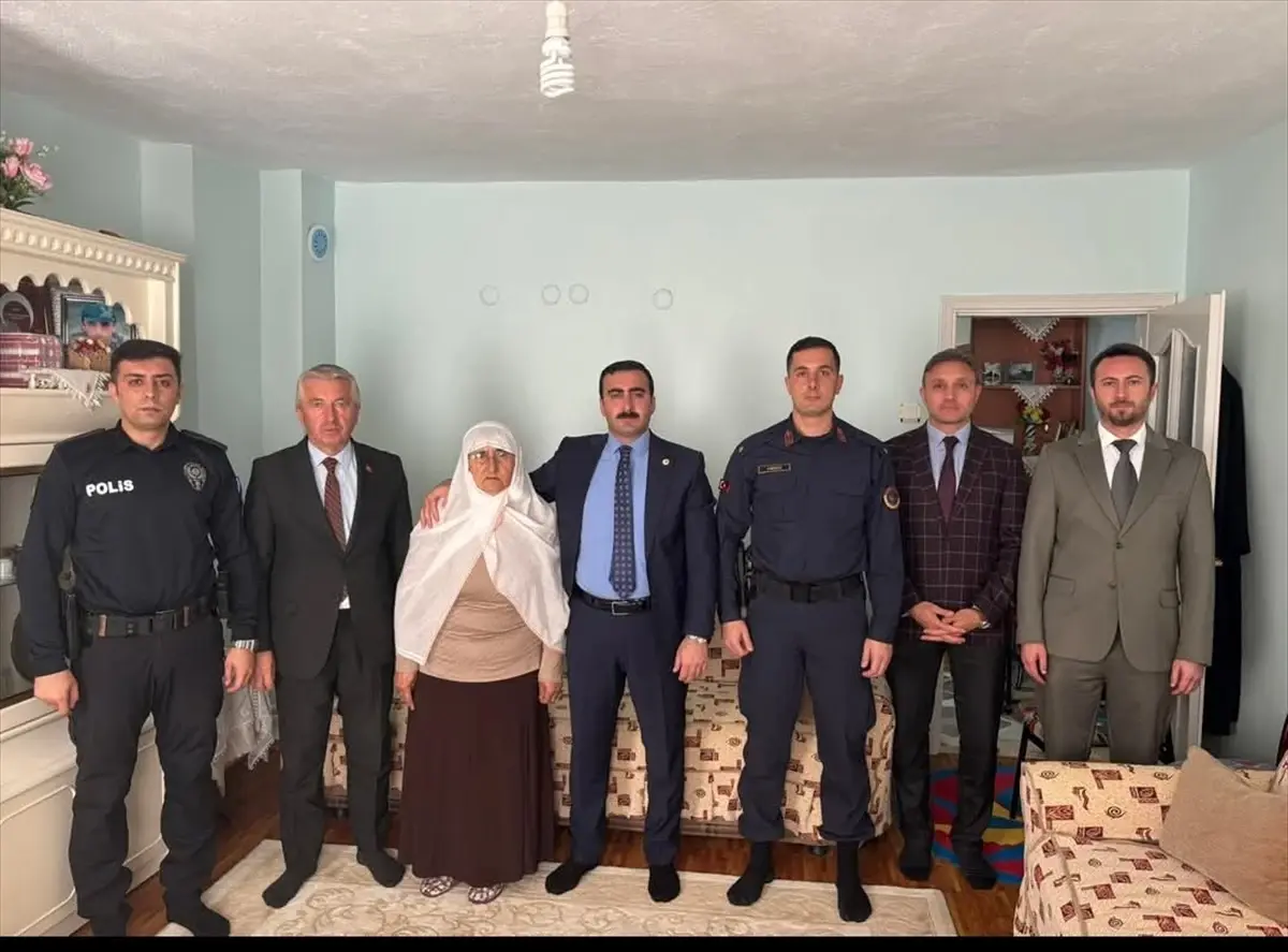 İhsangazi Kaymakamı Şahin\'den şehit ailesine ziyaret