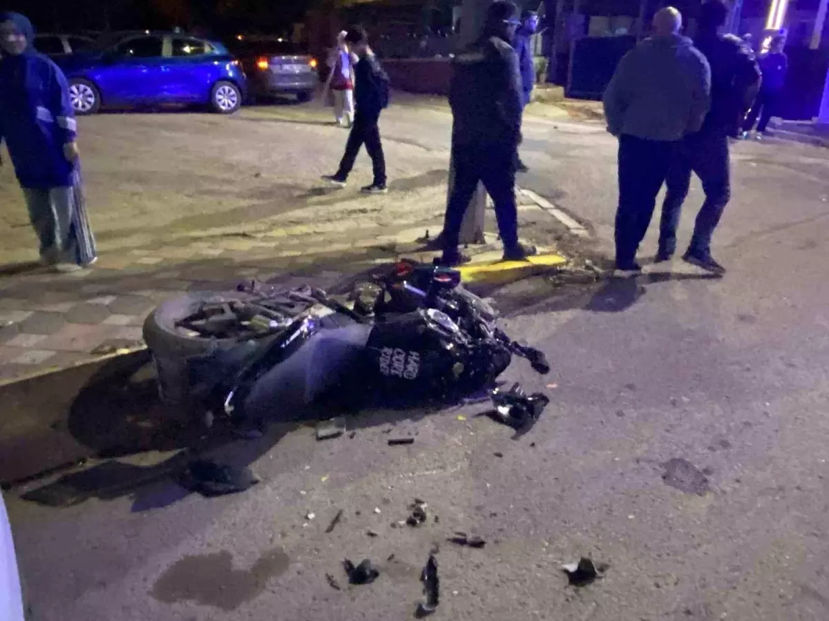 Körfez\'de Motosiklet Kazası: Sürücü Ağır Yaralı