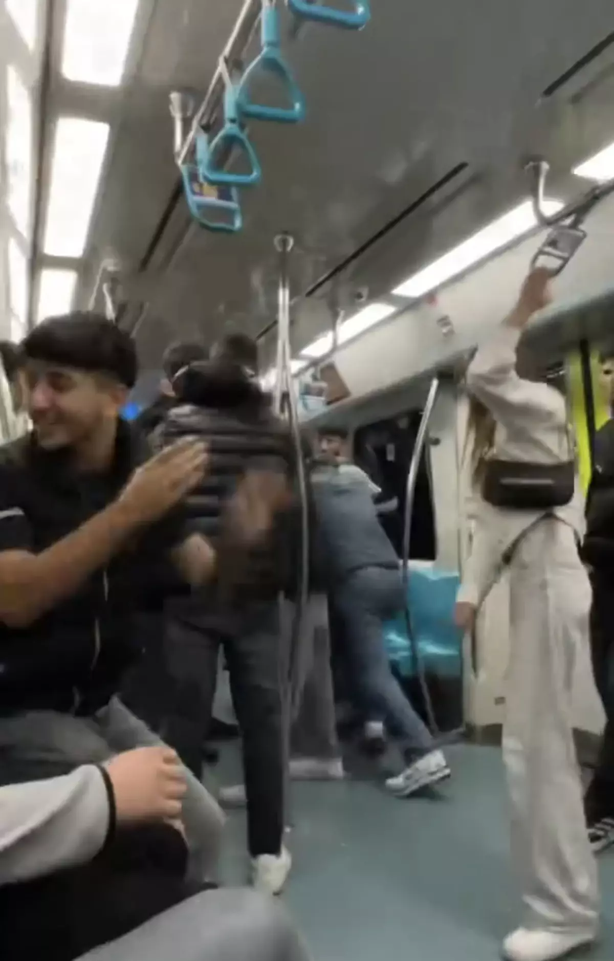 Pendik\'te Marmaray Kavgası