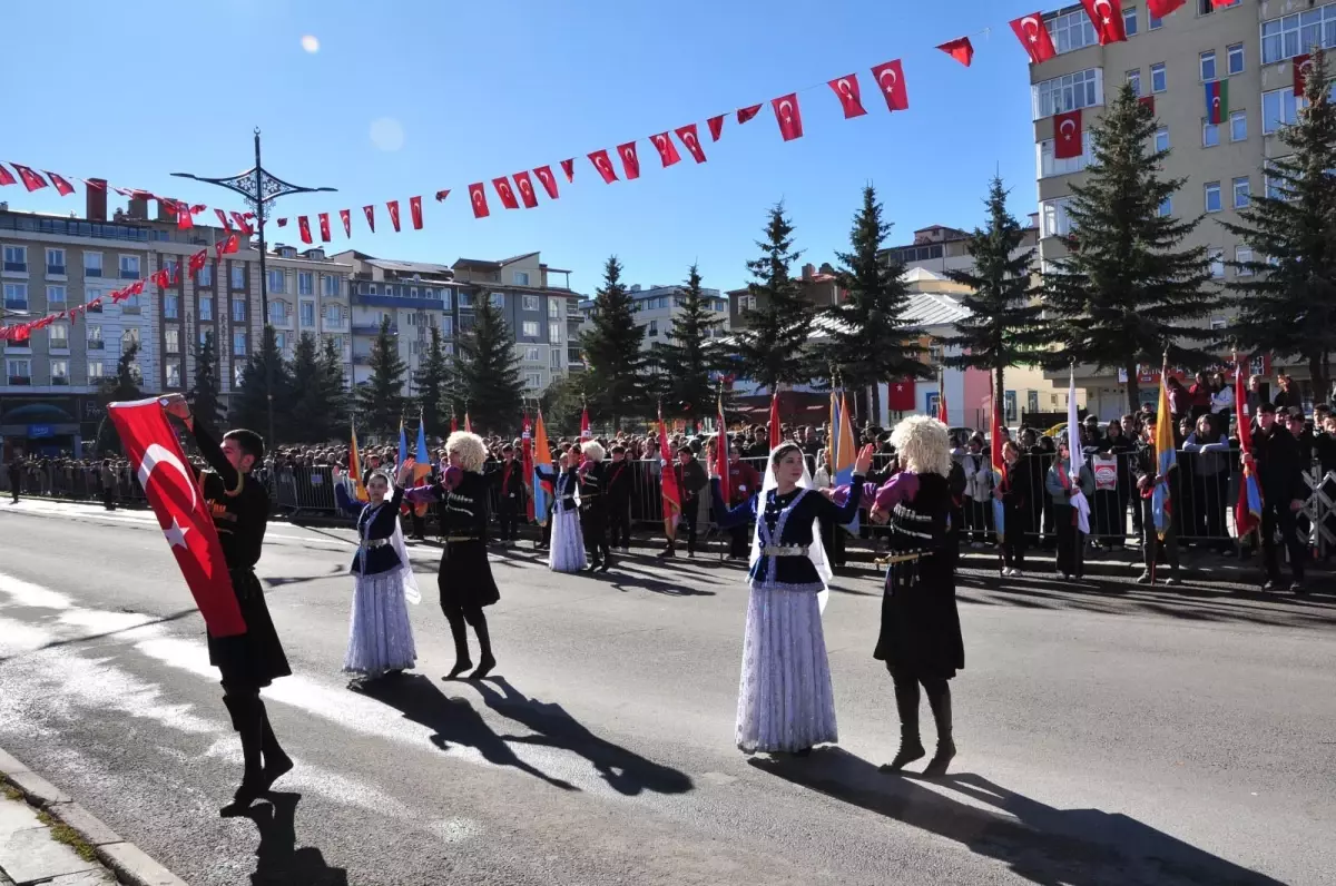 Kars\'ın Kurtuluşu 105. Yılında Kutlandı