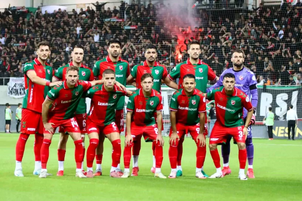 Karşıyaka, TFF 3. Lig\'de En Az Gol Yiyen Takım Oldu