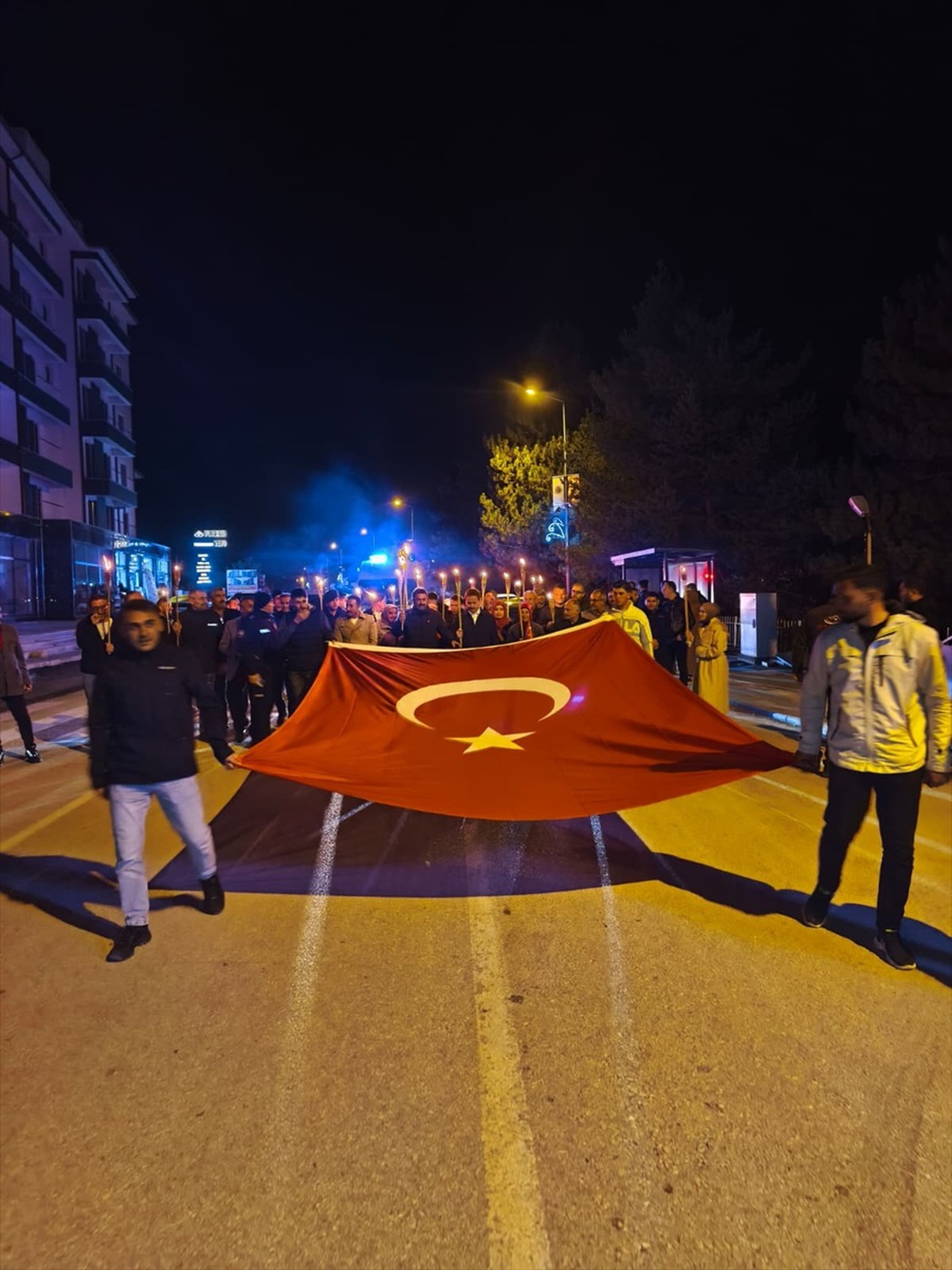 Cumhuriyet İçin Fener Alayı
