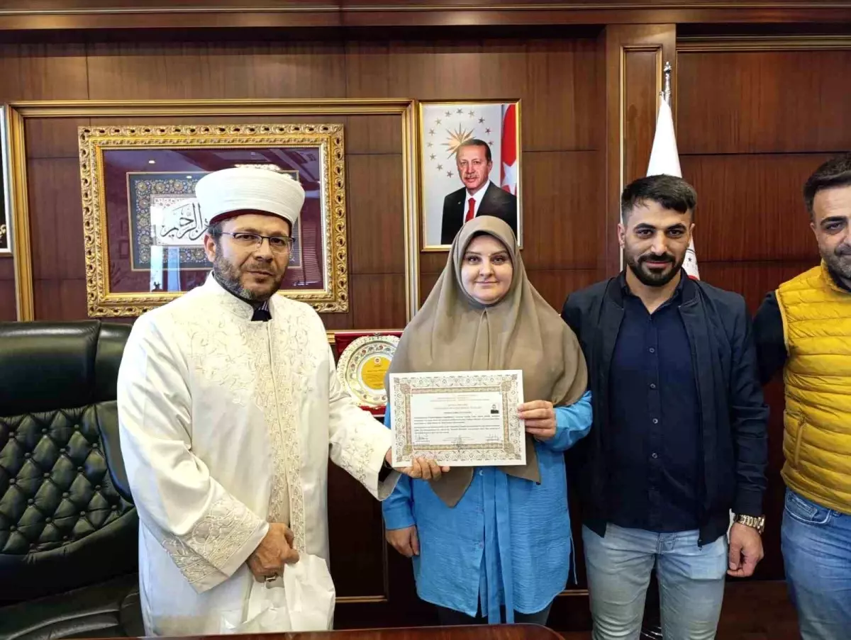 Polonya Uyruklu Honorata Maria Müslüman Oldu