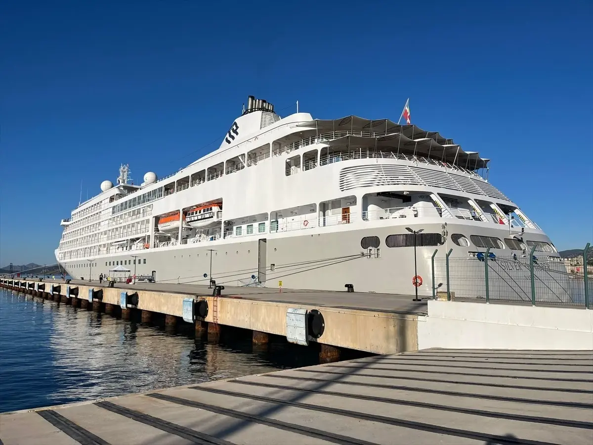 Bodrum\'a 340 Turist Getiren Kruvaziyer