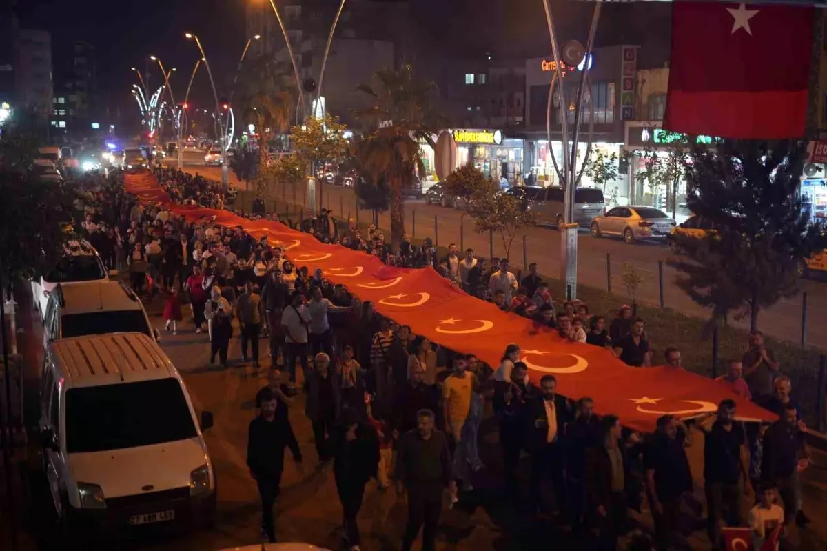 Silopi\'de Cumhuriyet Coşkusu