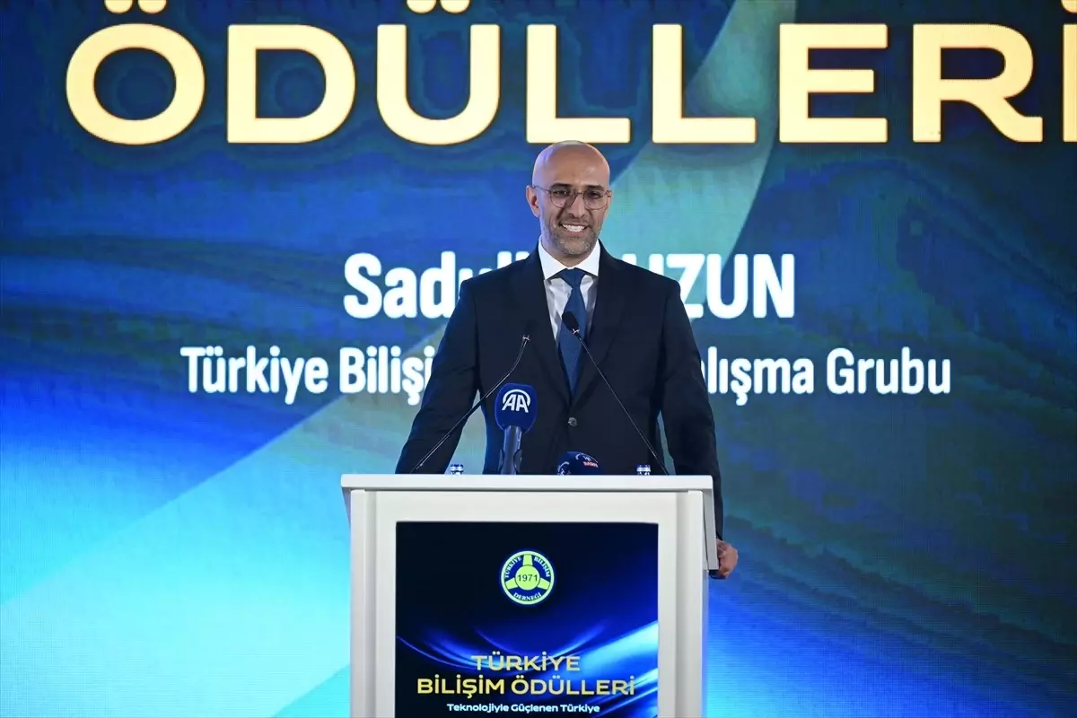 Bilişim Ödülleri: Kamu Desteklemeli Gelecek