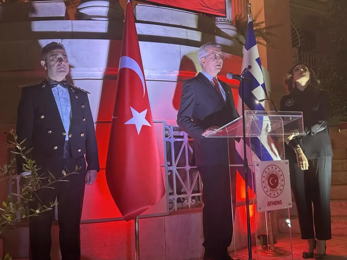 Yunanistan\'da Türkiye Cumhuriyeti\'nin kuruluşunun 102. yılı kutlandı