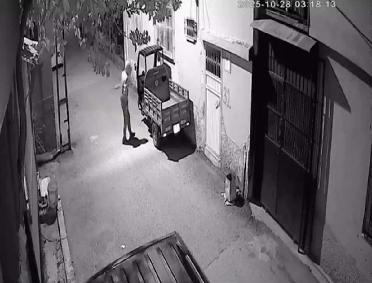 Adana\'da Hırsızlık Kamerada