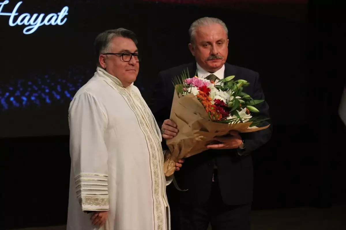 Şentop: gençler Türkiye\'yi güçlendirecek