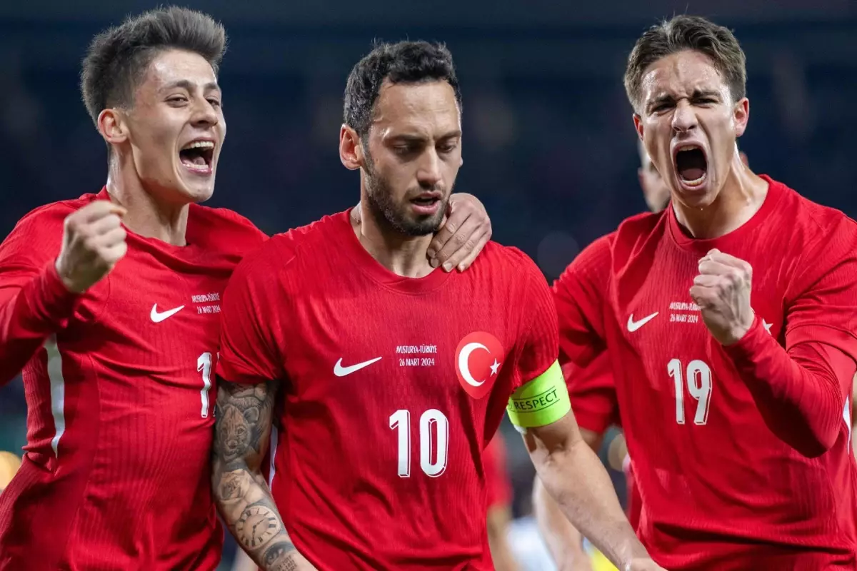 \'\'2025 yılının en iyi futbolcusu\'\' adayları açıklandı! Listede bir de Türk var