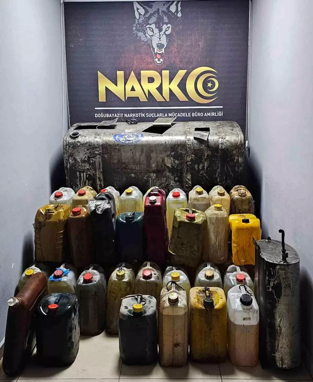 Ağrı\'da 761 kilo metamfetamin ele geçirildi