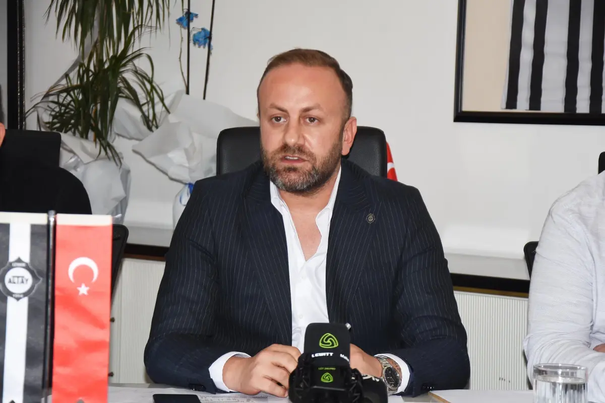 Altay\'a FIFA\'dan Yeni Borç Uyarısı