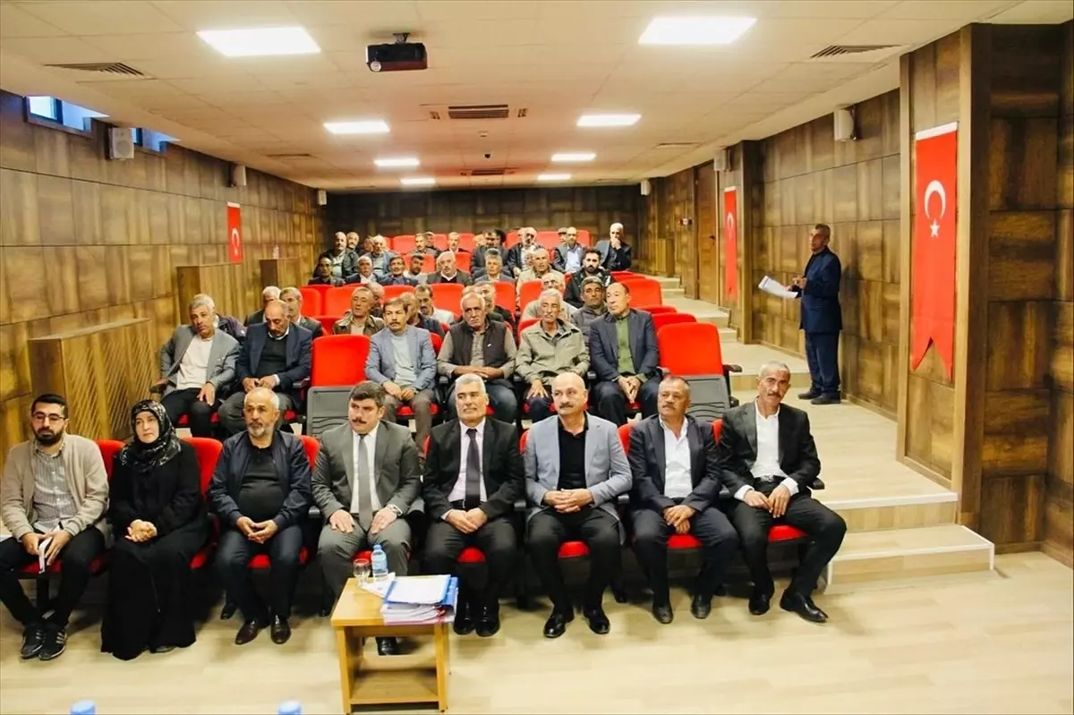 Baskil\'de Hizmet Toplantısı Yapıldı